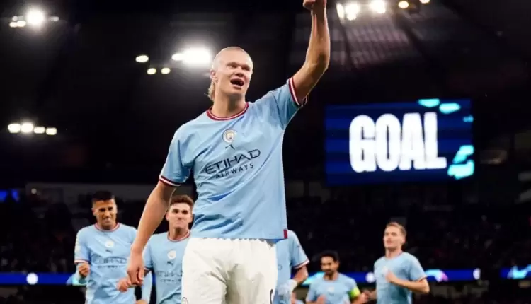 Манчестер Сіті перемагає Лестер, але питання залишаються