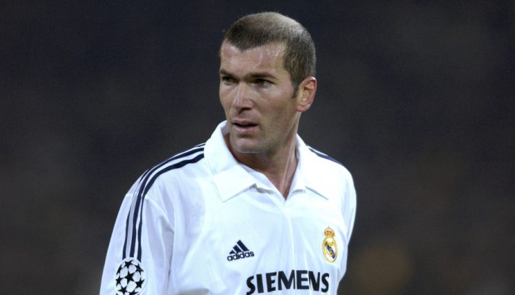 Зінедін Зідан: Легенда футболу, яка змінює гру