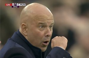 Манчестер Юнайтед добив "Ліверпуль" і поглибив кризу Арне Слота (Аналіз 8-го туру АПЛ)